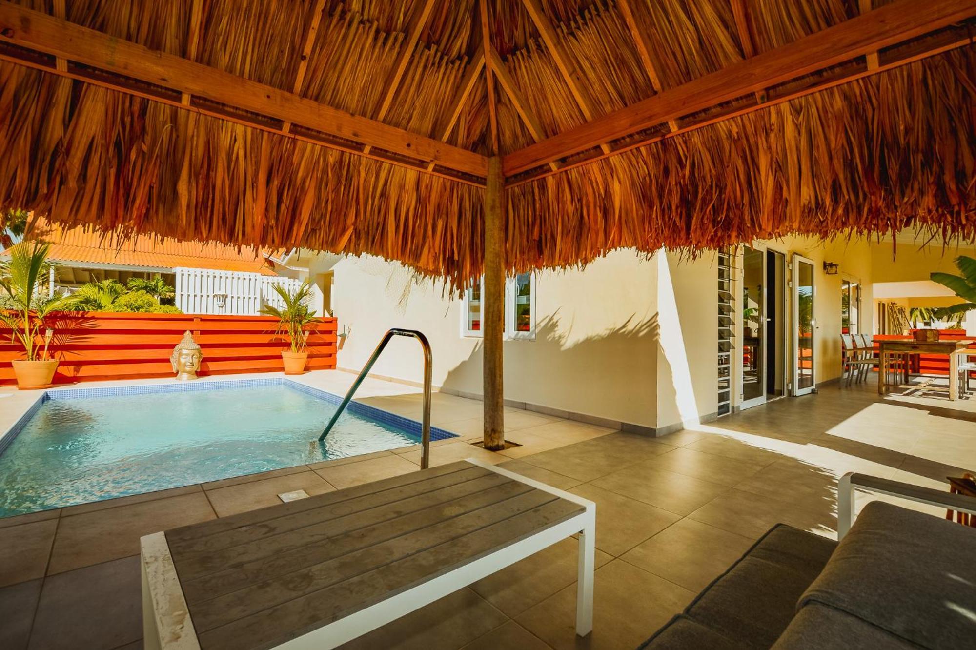 Santa Catharina Resort - Casa Samson 빌렘스타트 외부 사진