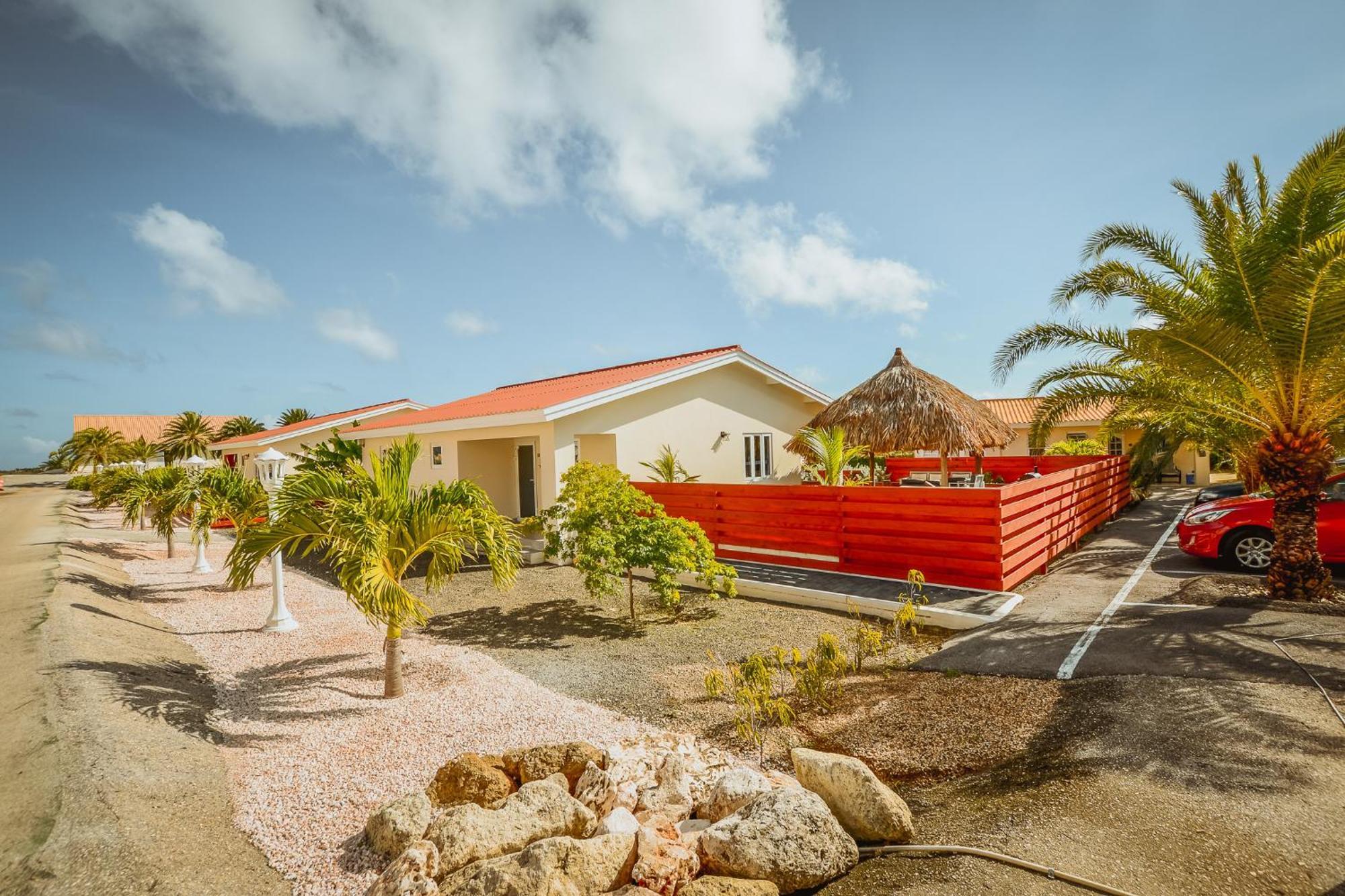Santa Catharina Resort - Casa Samson 빌렘스타트 외부 사진